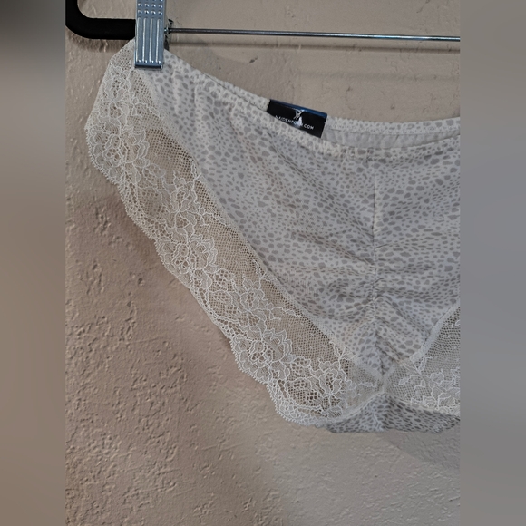 Maidenform Sz XL (8) Women's Comfort Devotion Lace Trim Panties - White - Picture 7 of 9